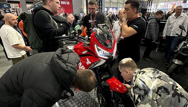Премьерный показ. X-Cape 1200 на "МотоВесне 2025" mobile_4