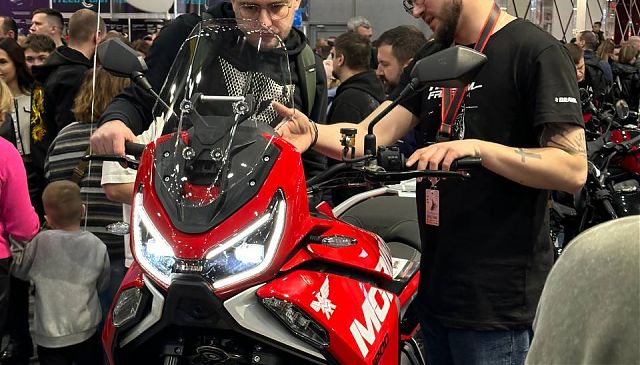 Премьерный показ. X-Cape 1200 на "МотоВесне 2025" mobile_3