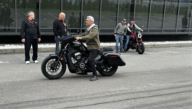 ПРЕЗЕНТАЦИЯ CALIBRO В РОССИИ mobile_45