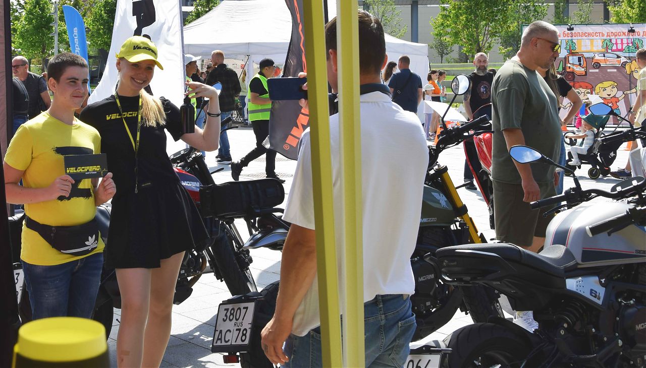 Электросамокаты и скутеры VELOCIFERO на МотоСтолице 2024 фото_3